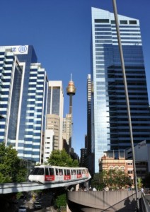 Monorail vor Sydney Tower
